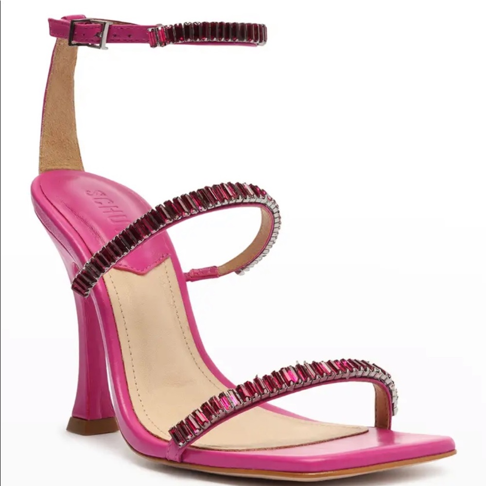 Shutz Nellina Sandals Very Pink sz 5